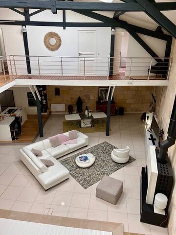 Loft avec piscine gallery image 3
