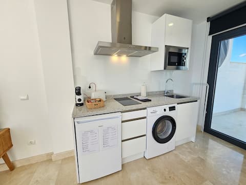 Successful Airbnb property: PENTHOUSE. Beachfront Studio in Estepona