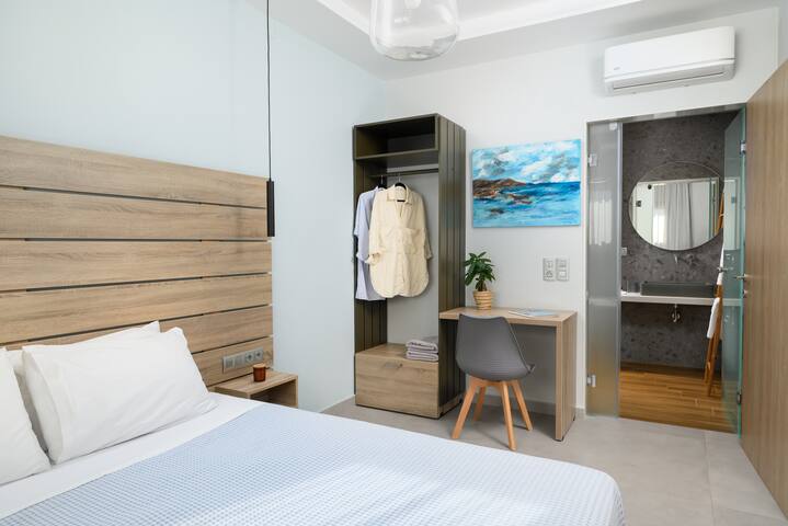 Anasa Luxury Seafront Villa with Heatable Pool gallery image 4