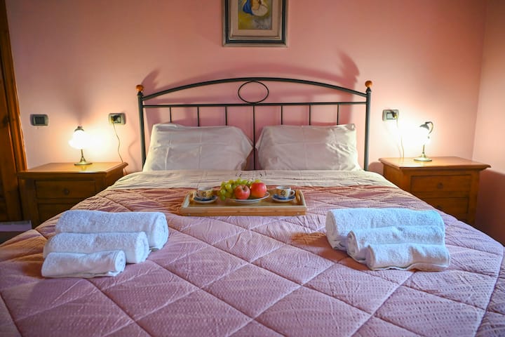 غرفة النوم 1