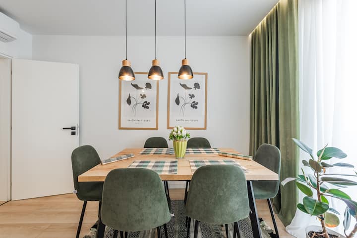 3s “Sun Apartment”golem - Albanie