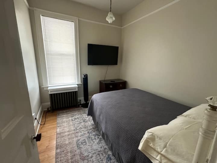 غرفة النوم 2