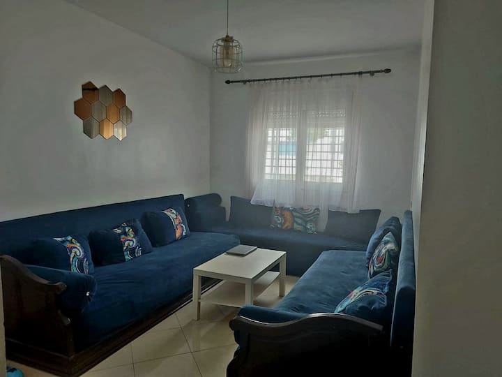 Logement Entier : Appartement Au Rdc Martil, Maroc - Martil