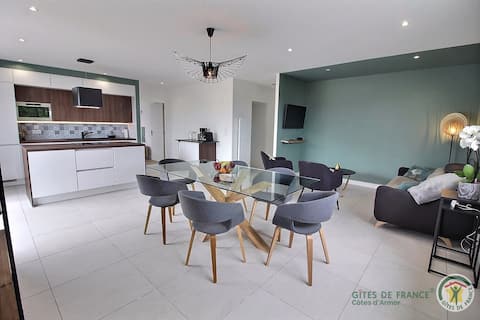 4* cottage, Jacuzzi, beach, 160x200 beds, rest