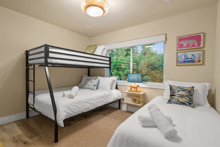 Sleeps 4: bunk bed: full over twin + twin bed. Large Smart TV