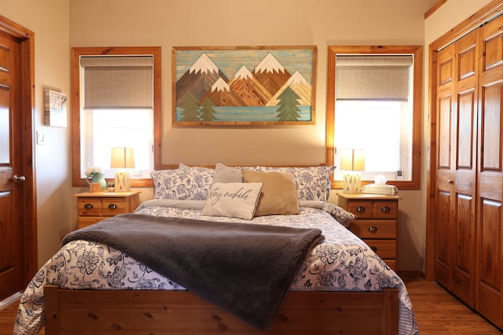 Located in the main cabin, there is a half bath ensuite on the left.