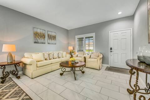 Top Airbnb: Casa Serena in Coachella