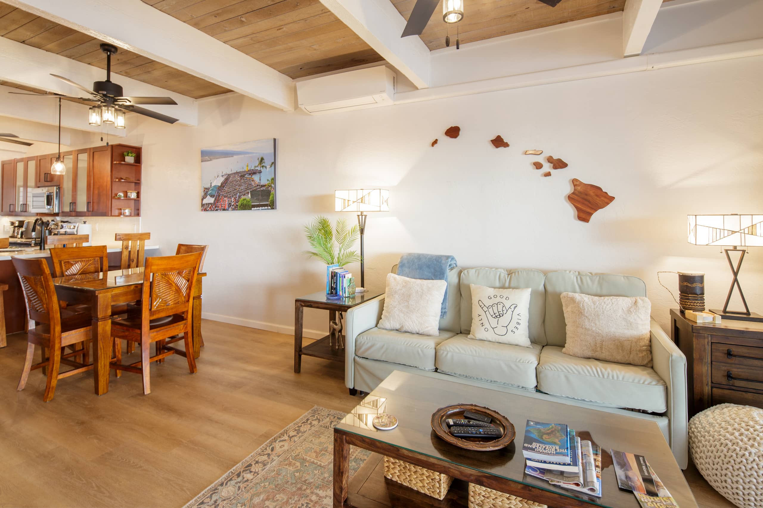 Condo in Kailua-Kona · ★4.99 · 2 bedrooms · 3 beds · 2 baths - Image 4