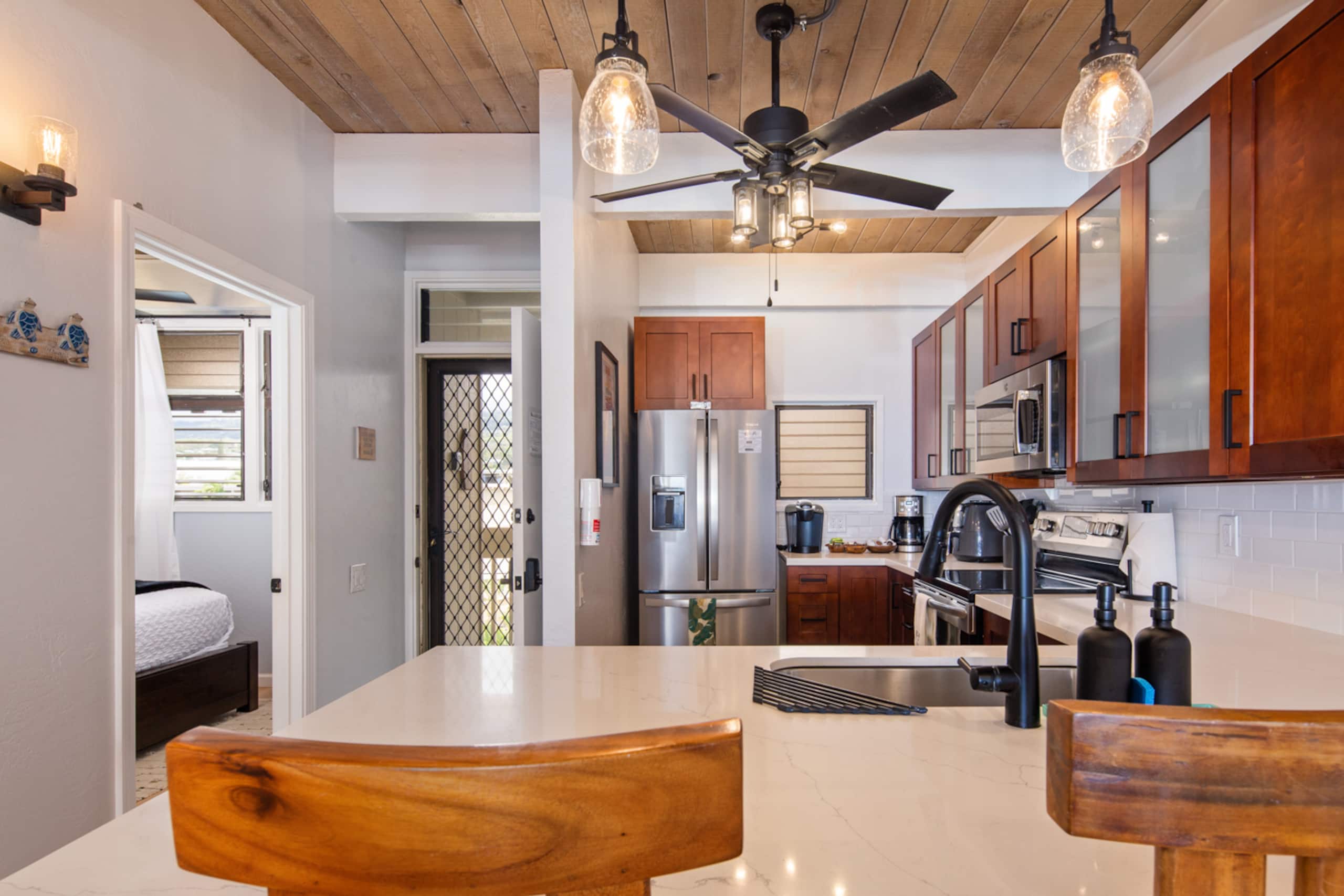 Condo in Kailua-Kona · ★4.99 · 2 bedrooms · 3 beds · 2 baths - Image 6