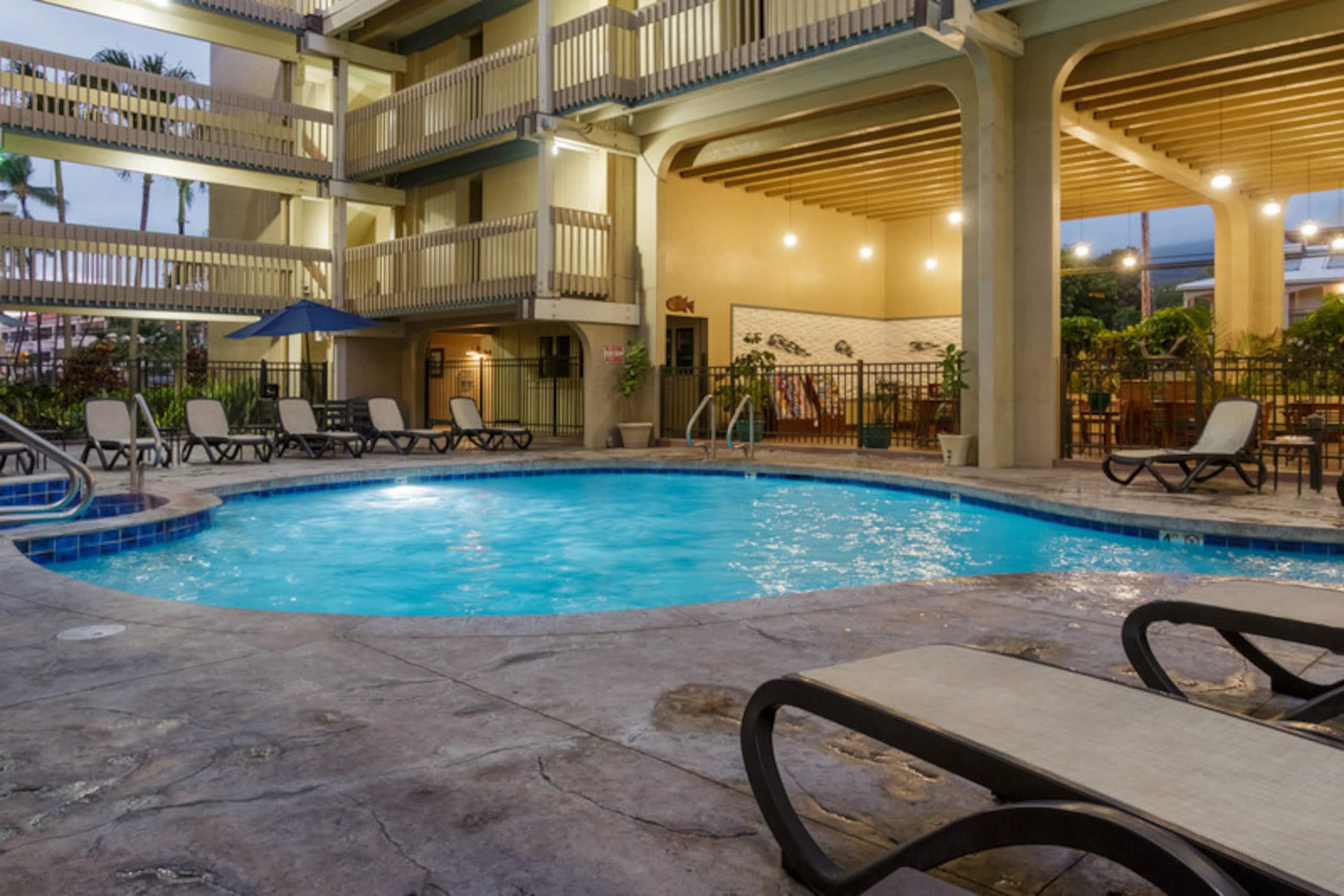 Condo in Kailua-Kona · ★4.99 · 2 bedrooms · 3 beds · 2 baths - Image 46