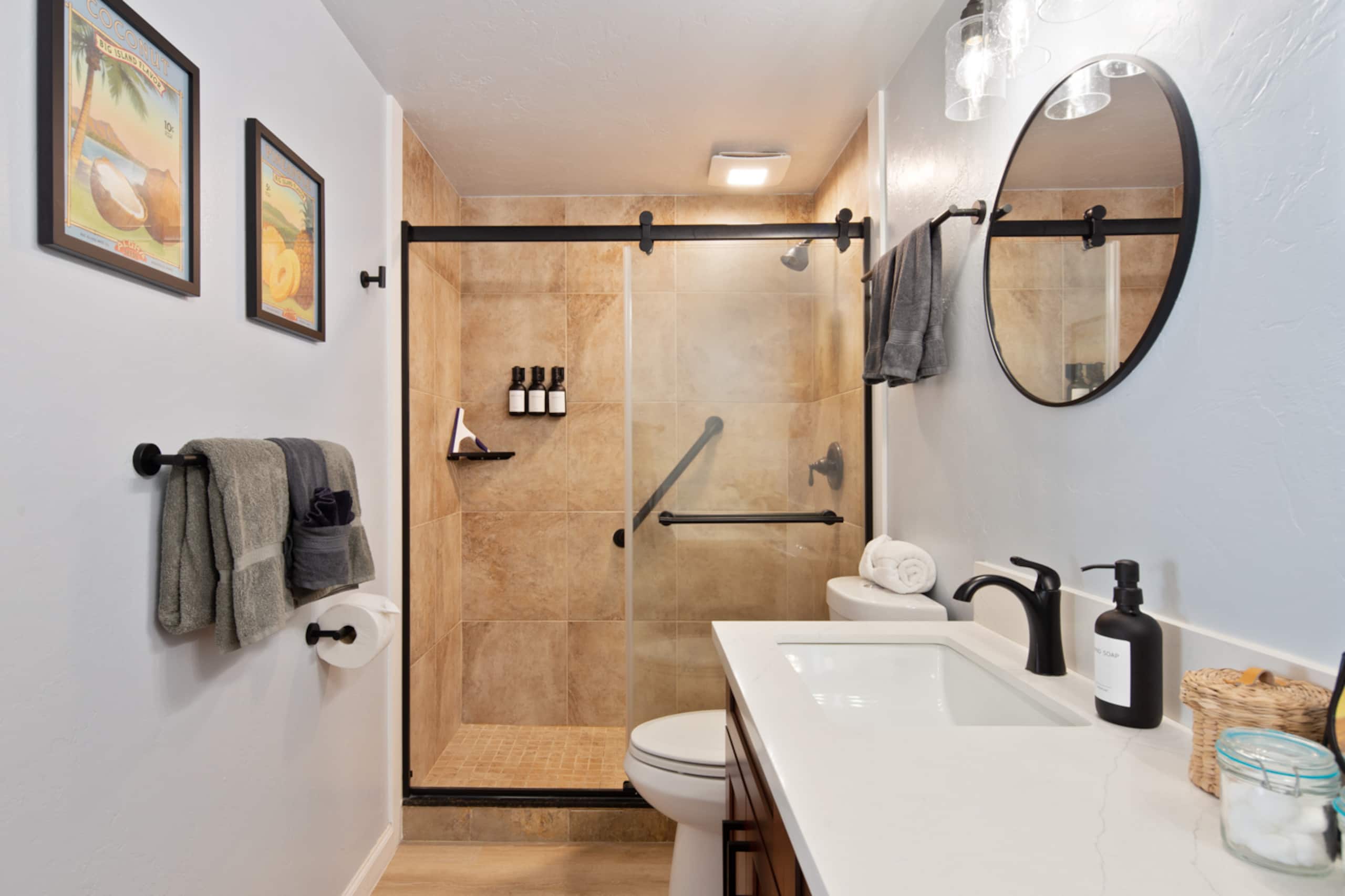 Condo in Kailua-Kona · ★4.99 · 2 bedrooms · 3 beds · 2 baths - Image 25
