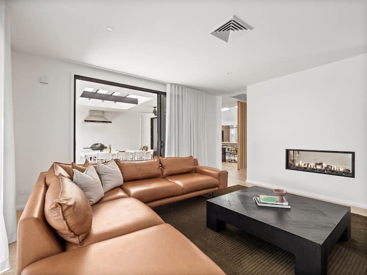 Amila – Designer Coastal Retreat In Dunsborough - Dunsborough