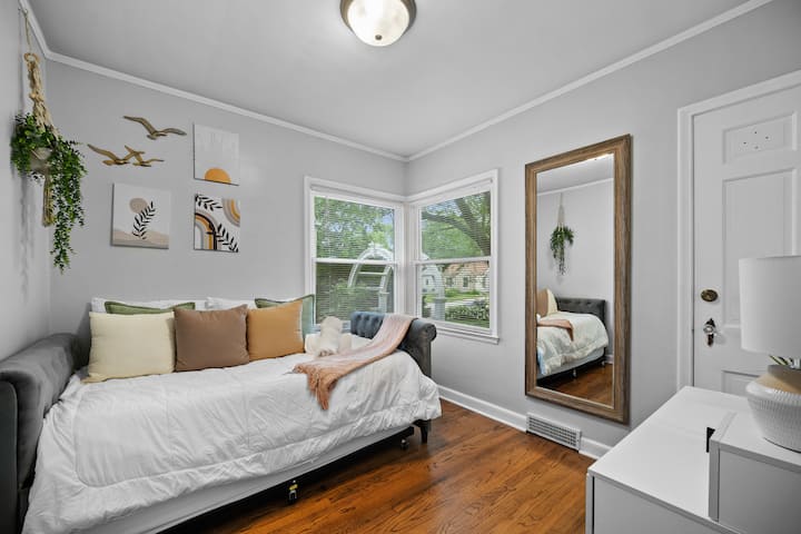"We love the boho room design" - Samantha 2023