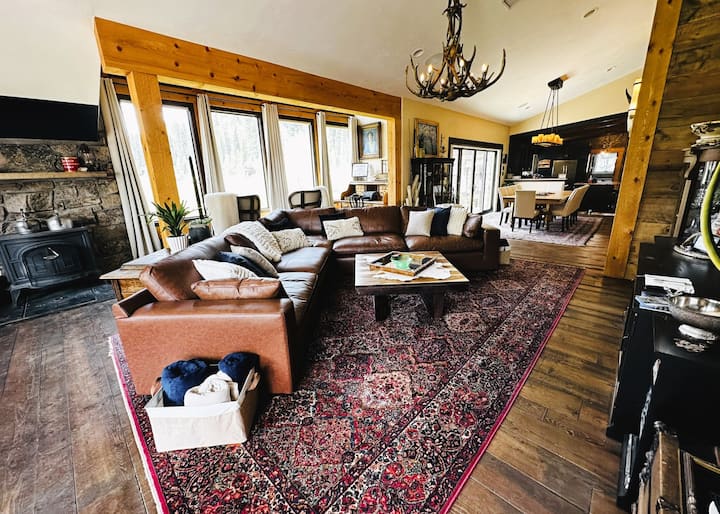 The Red House | Reimagined Luxury Mountain Retreat - 波多黎各