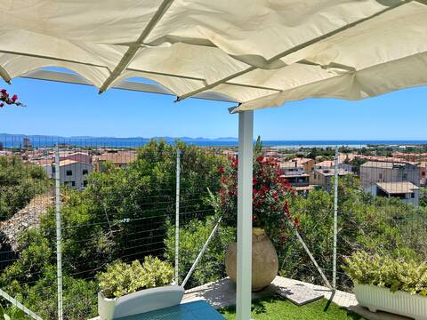Top Airbnb: Luigi A9 Sea View Apartment a Sant'antioco