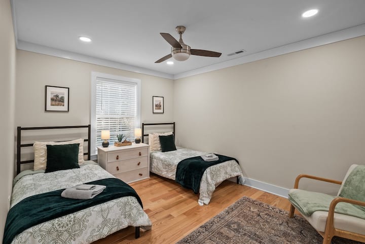 Dve jednolôžka pre deti alebo jednolôžka vo vašej skupine