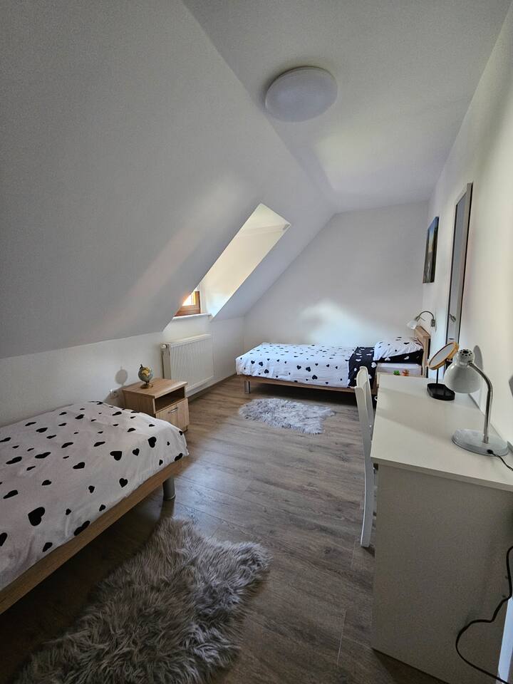 საძინებელი 2