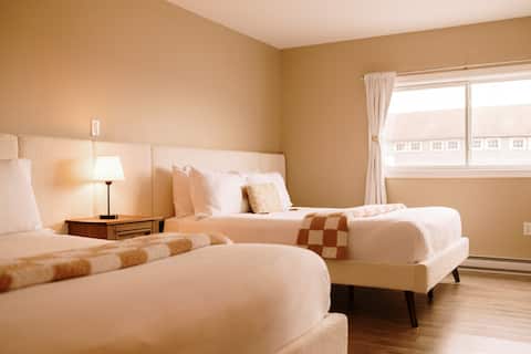 Albert's Harbourview Family Suite
