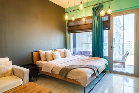 Chic Apartment Near AUH airport and Yas Island