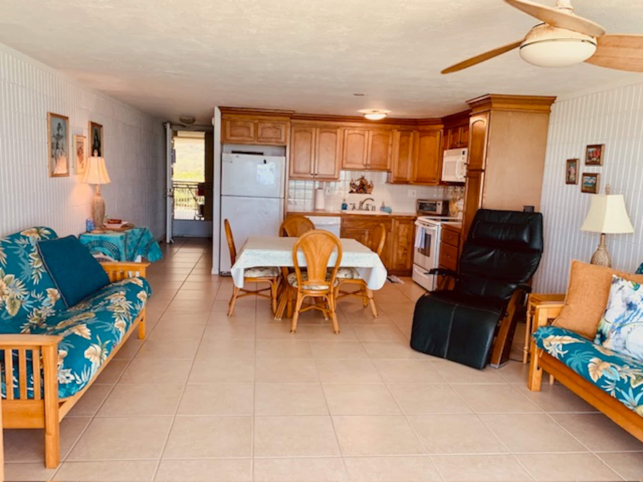 Condo in Hauula · ★4.88 · 1 bedroom · 3 beds · 1 private bath - Image 8