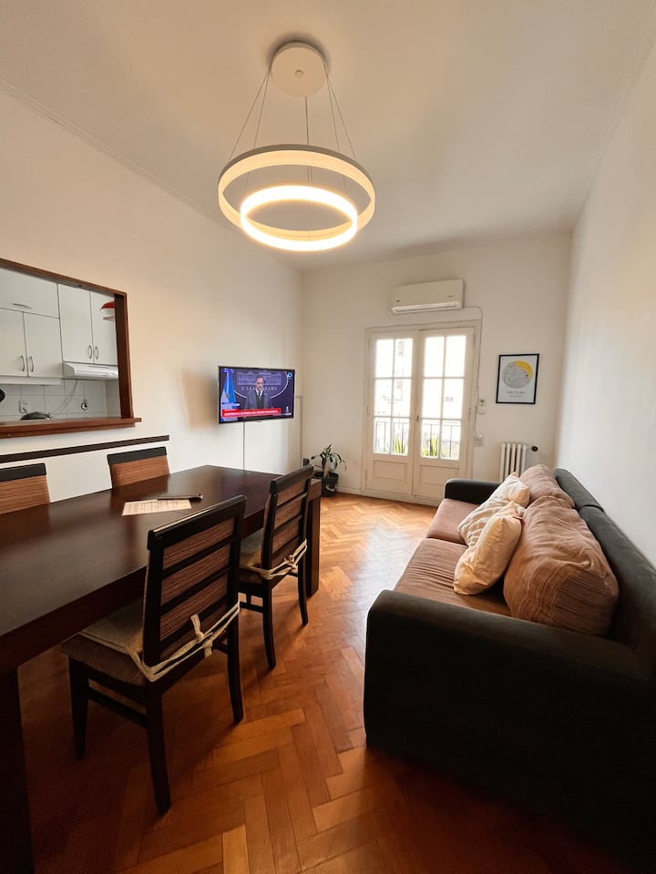 Apartamento mobiliado para 2 quartos em San Telmo, 4º andar