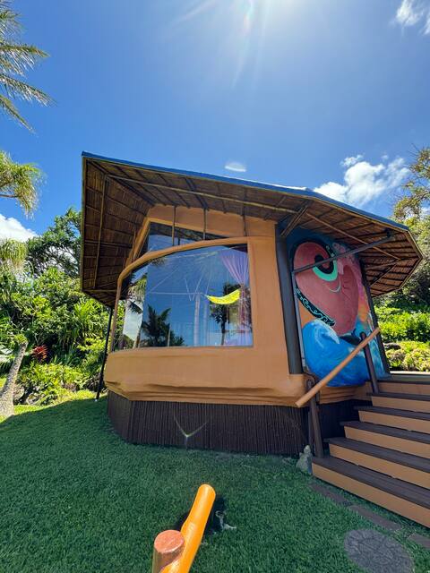 Honeymoon Haven: Ocean Vista & Bamboo Temple Bliss