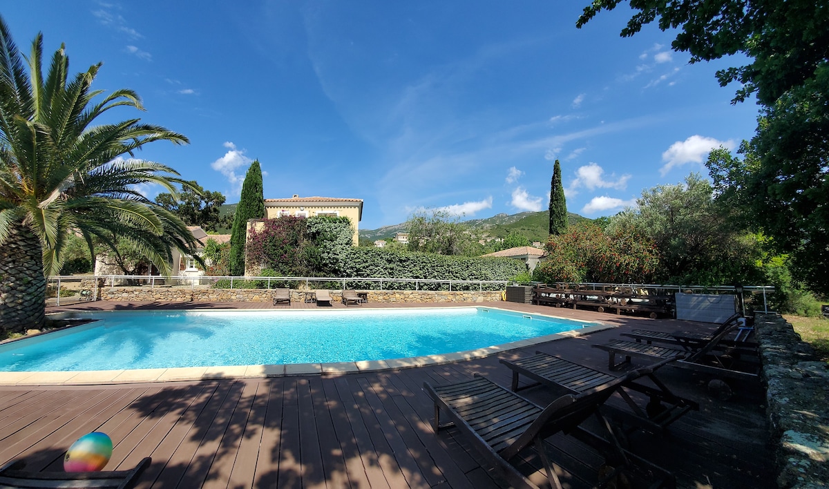 Super Pool Villa  
 in Patrimonio/Saint Florent