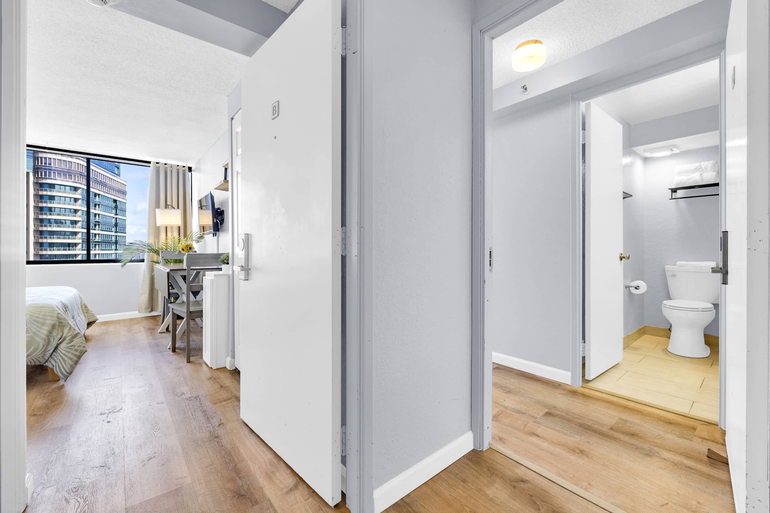 Modern 26F Waikiki Studio with Mountain View A + B - Photo 31