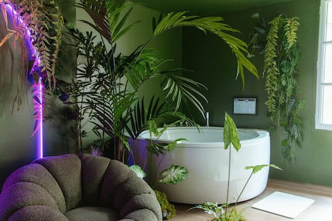 The Chammartz Suite - Unusual, exotic adventure.