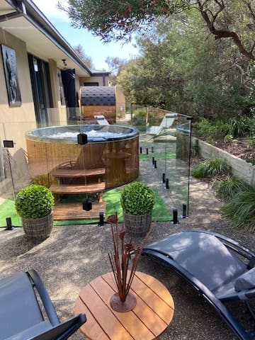 Villa Biarritz retreat in Blairgowrie (Spa-Sauna)