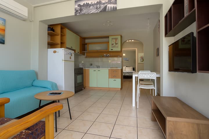 Mavreta's Apartments 1 - Zante - Zakynthos