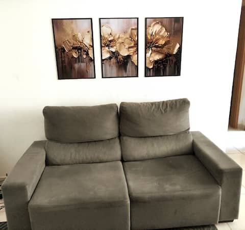 apartment 5min from downtown.