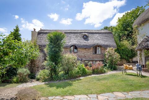 Idyllic cottage in South Devon