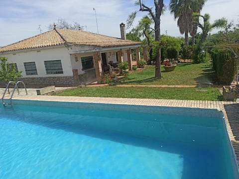 La Palmera Rustic Estate