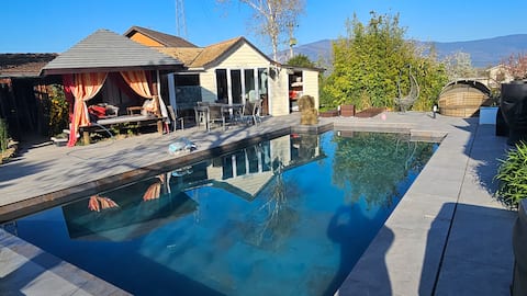 Super apartment, swimming pool 4 minutes from Geneva customs