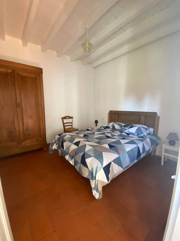 غرفة النوم 1