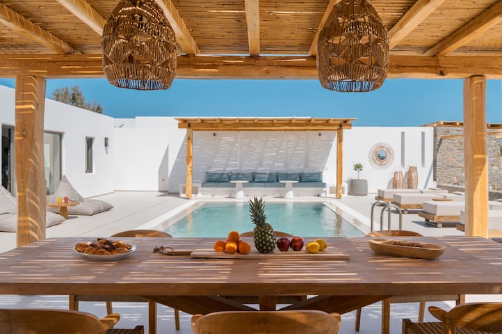Noble Pearl Villas Paros with Pool View – Villa 1