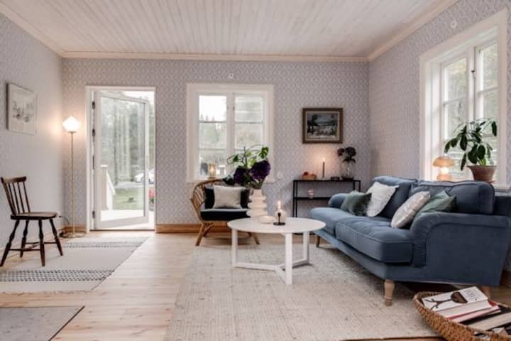 Family House In Natural Reserve - ヌーラ