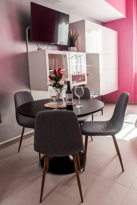 Top Airbnb: ARENA apartment, right on the beach. in Cádiz