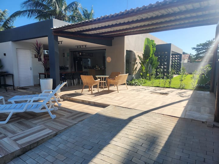Talentos House