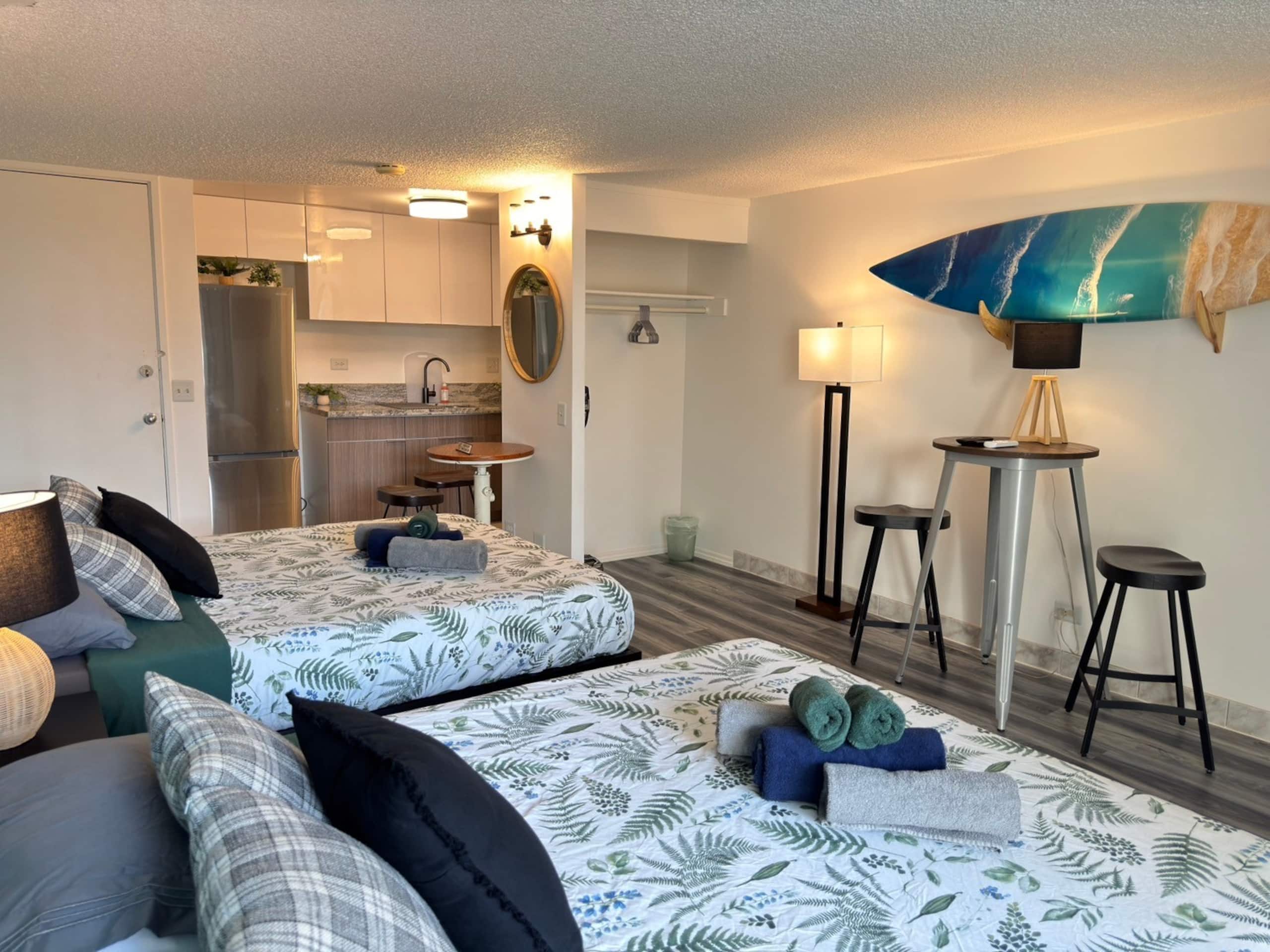 Condo in Honolulu · ★4.5 · Studio · 2 beds · 1 private bath - Image 26