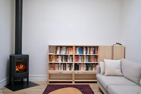 Popular Airbnb listing: Sunday House | New old city cottage near Market. in South Australia