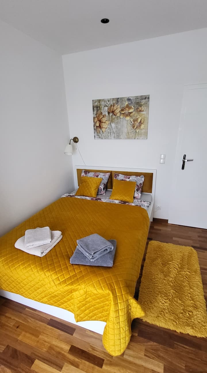 საძინებელი 1