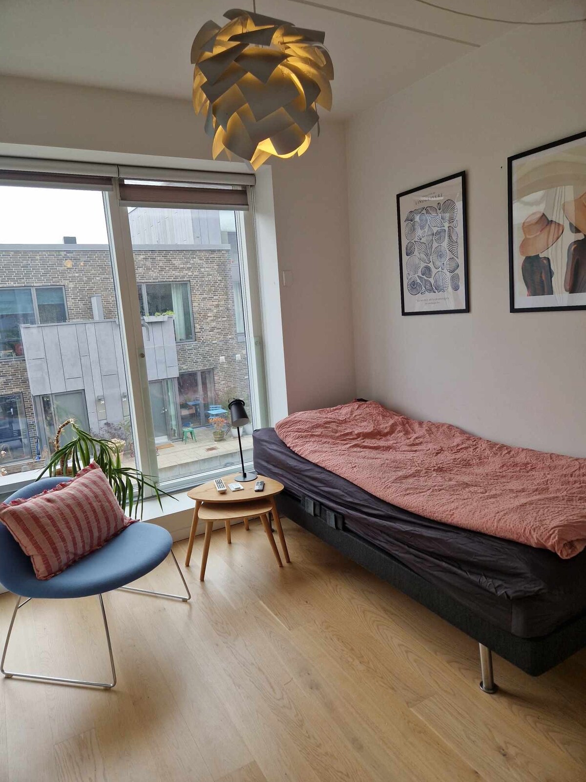 საძინებელი 1