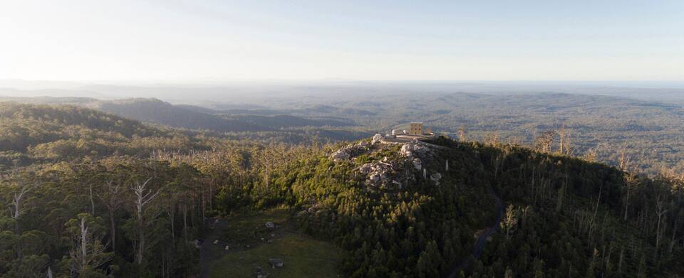 The Keep, on a Tasmanian pinnacle, Goulds Country, Tasmania, Australia, photo 8 of 10