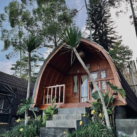 Bedugul Hill Barn