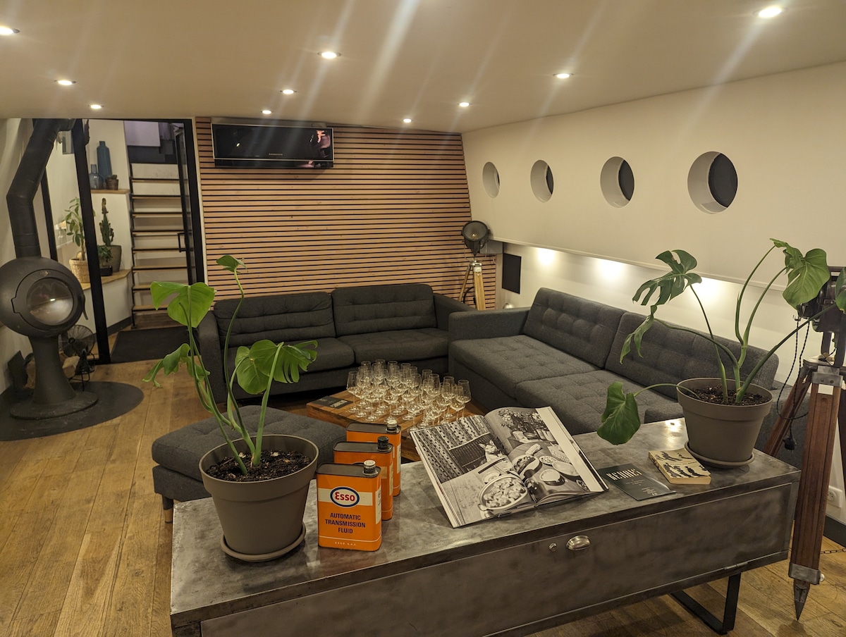 Top Airbnb: Parisian Loft à Paris 8e Arrondissement