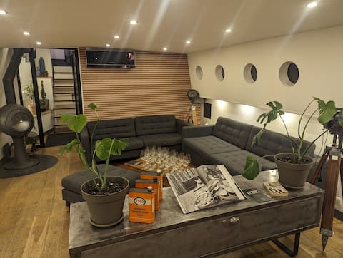 Top Airbnb: Parisian Loft à Paris 8e Arrondissement
