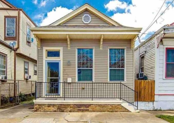 The Conti Castle gallery image 5