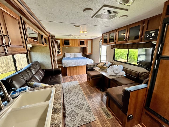 Hide Away Camper - Columbia Falls, MT